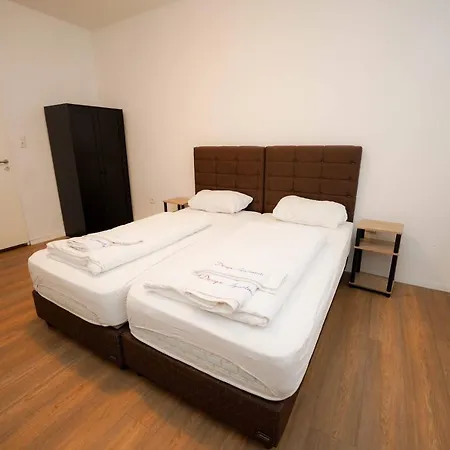 Design 2 بيت ضيافة *