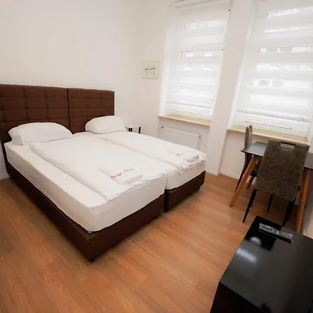 Design 2 بيت ضيافة دورتموند